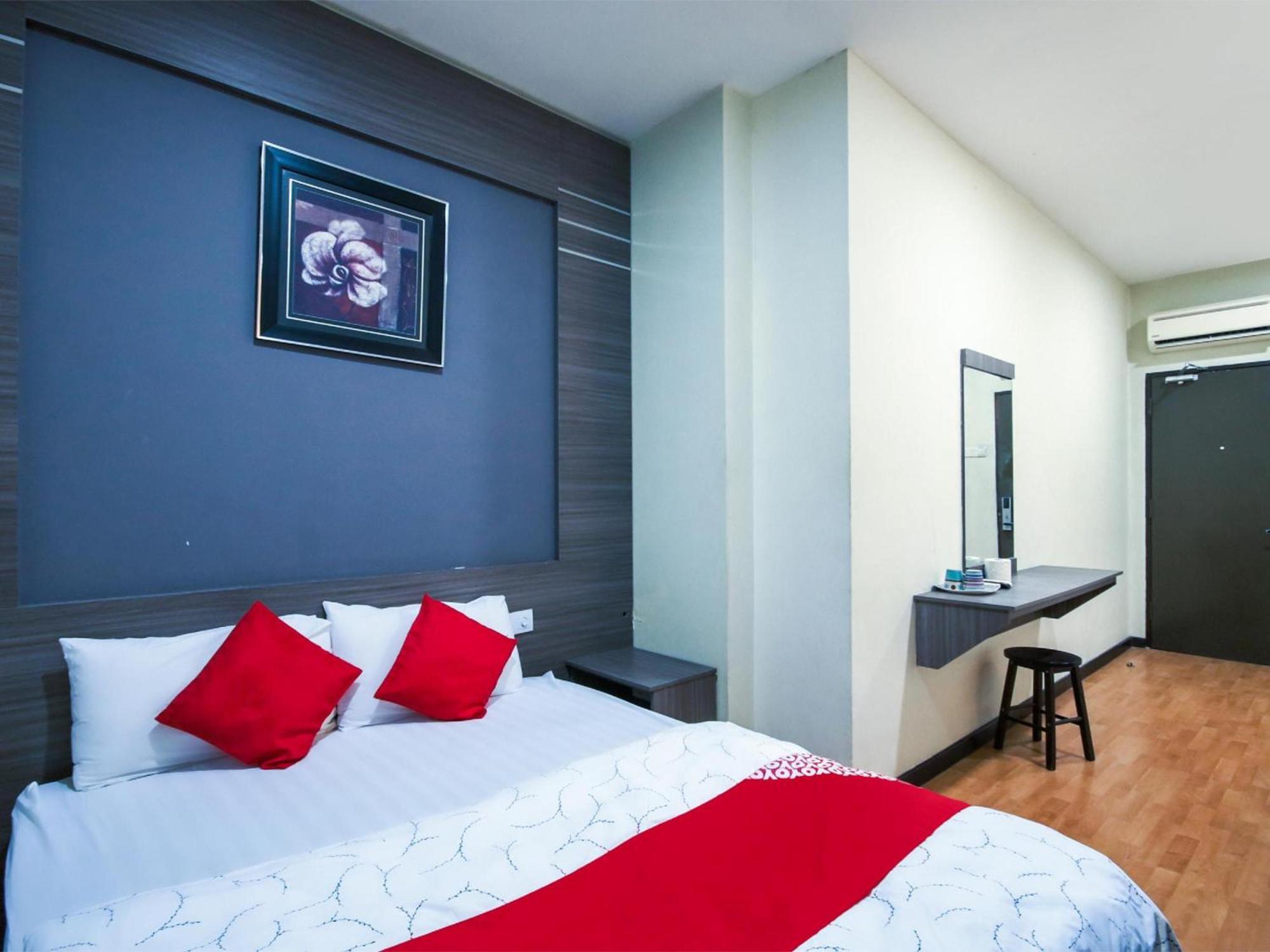 Capital O 812 Hotel Smc Seksyen 13 Shah Alam Extérieur photo