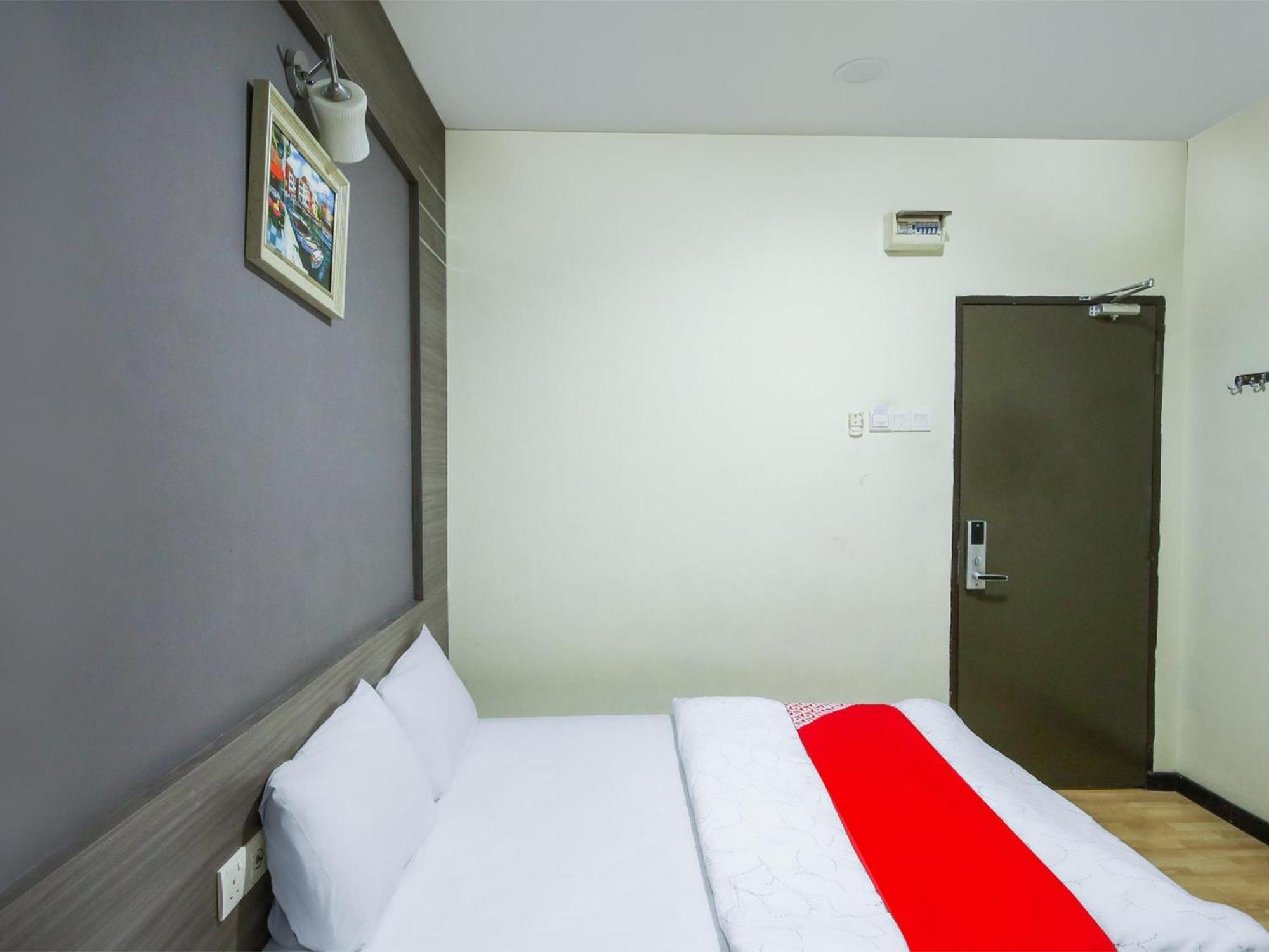 Capital O 812 Hotel Smc Seksyen 13 Shah Alam Extérieur photo